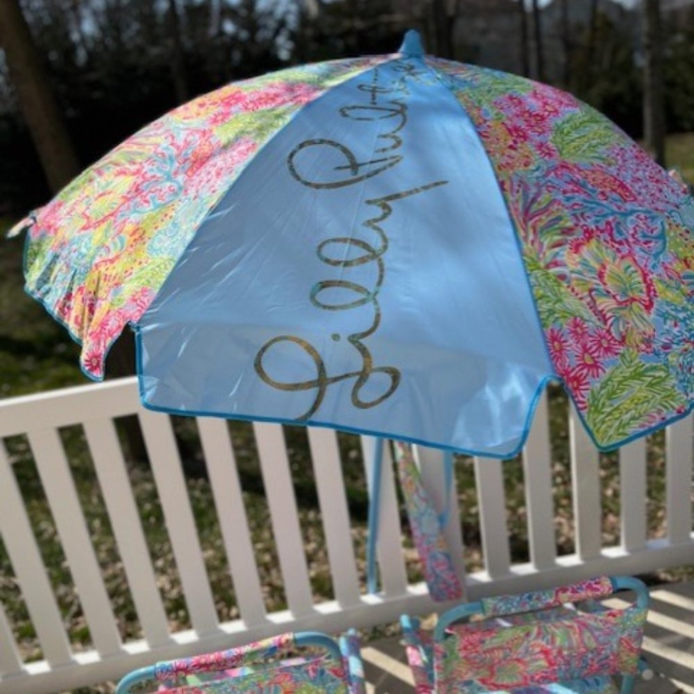 Lilly Pulitzer Lovers Coral Beach umbrella